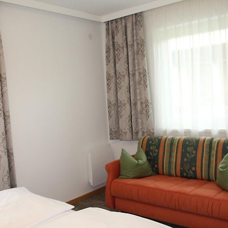 Garni Roesslhof Hotel Холерсбах им Пинцгау Екстериор снимка