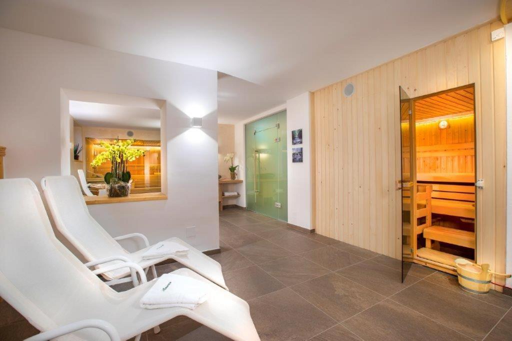 Garni Roesslhof Hotel Холерсбах им Пинцгау Екстериор снимка